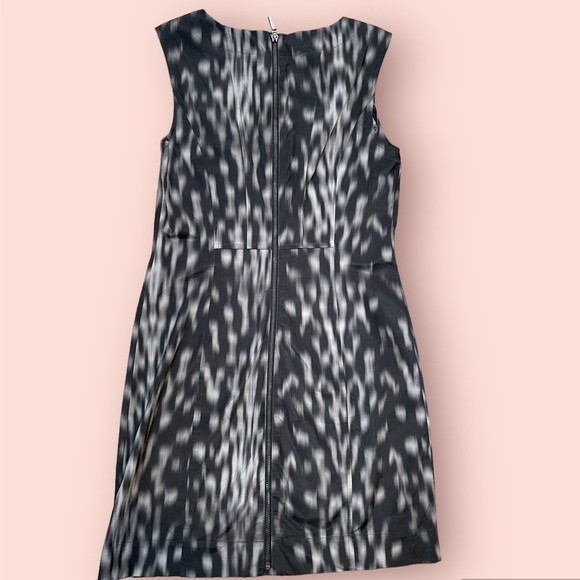 🔥4 for $75🔥 Calvin Klein Sleeveless Dress Fancy Funky Modern Well Made Stretch - Picture 2 of 5